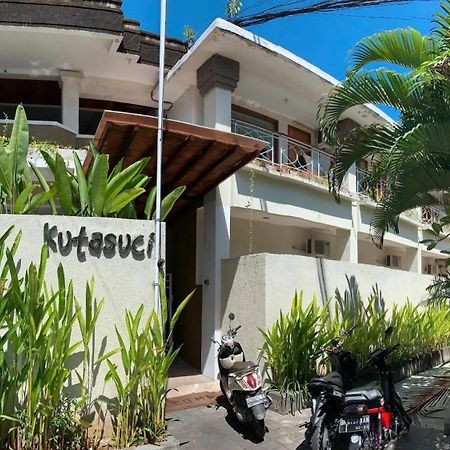 Kuta Suci Guesthouse Exteriér fotografie