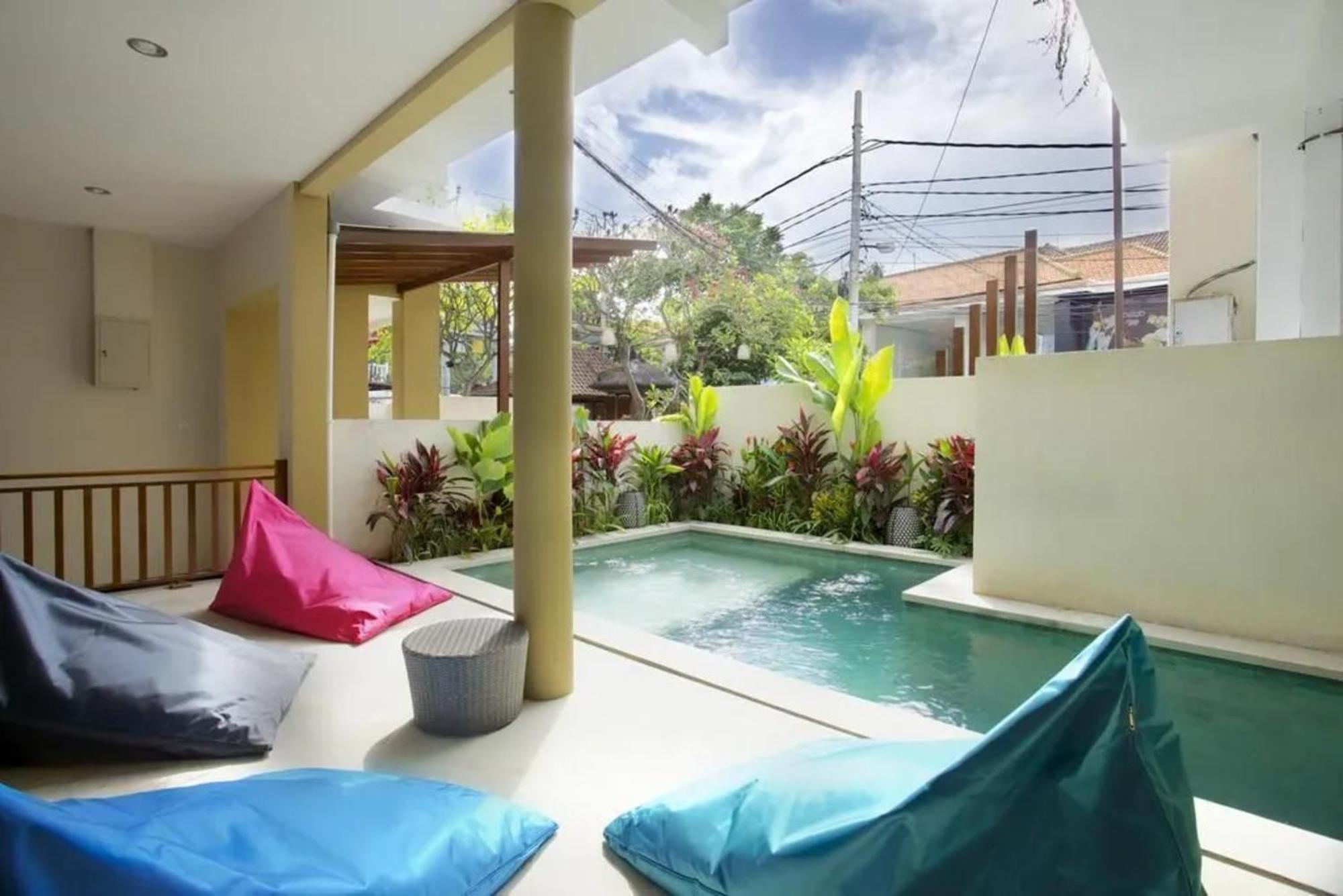 Kuta Suci Guesthouse Exteriér fotografie