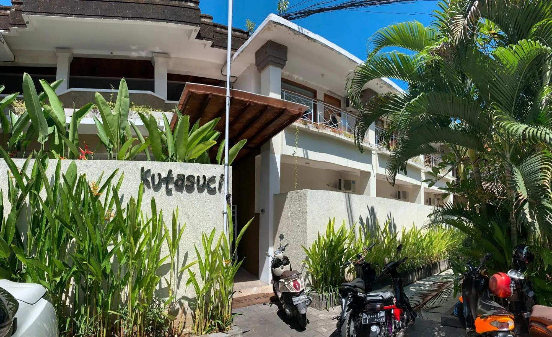 Kuta Suci Guesthouse Exteriér fotografie